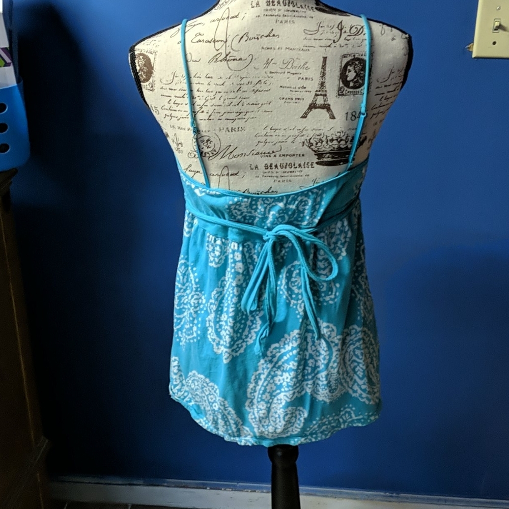 Tank - Picture 2 of 2